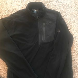 Men’s Eddie Bauer quarter zip pullover